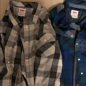 Long Sleeve Levi’s Shirt